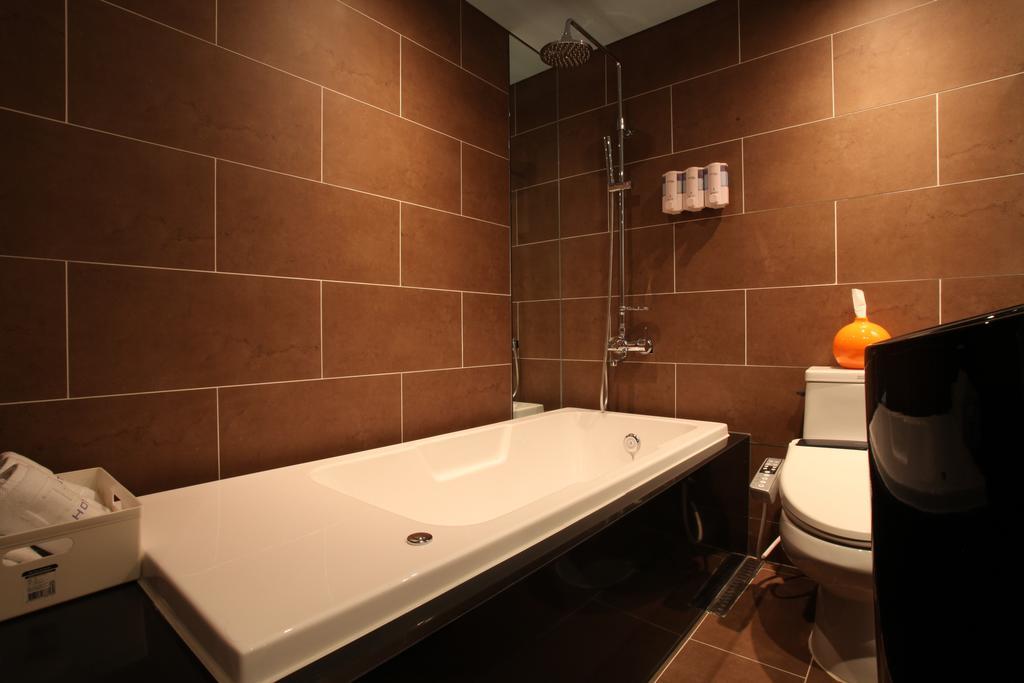 Hotel Pop2 Jongno Szöul Kültér fotó