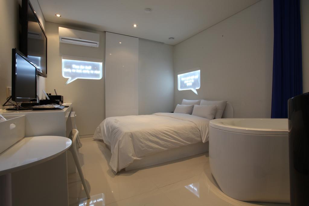 Hotel Pop2 Jongno Szöul Szoba fotó