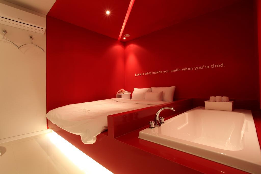 Hotel Pop2 Jongno Szöul Szoba fotó