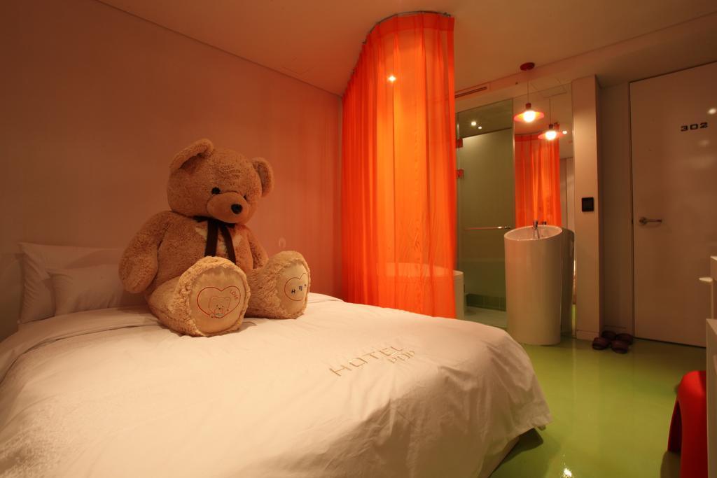 Hotel Pop2 Jongno Szöul Kültér fotó