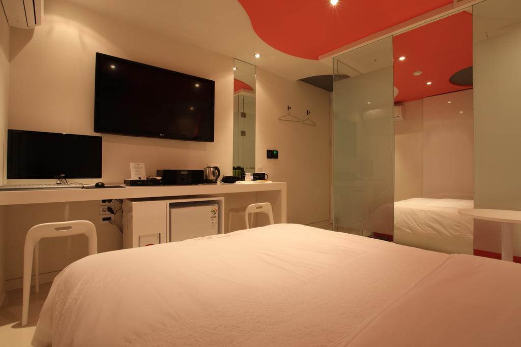 Hotel Pop2 Jongno Szöul Szoba fotó